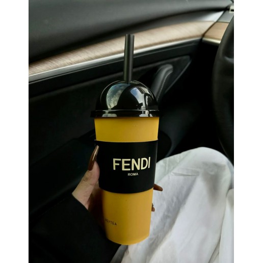 Fendi x HeyTea 喜茶