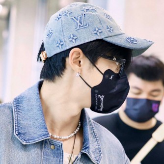 Louis Vuitton MNG Washed Denim