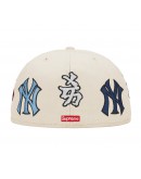 Supreme New York Yankess‘ Kanji New Era