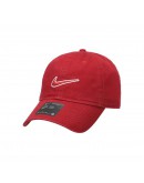 Nike StickersLogo Peaked Cap red