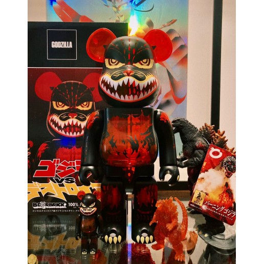 BearBrick x Godzilla 400% 1000%