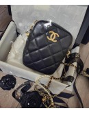 Chanel SS24 VIP Pearl Redeem Camera GiftsBag