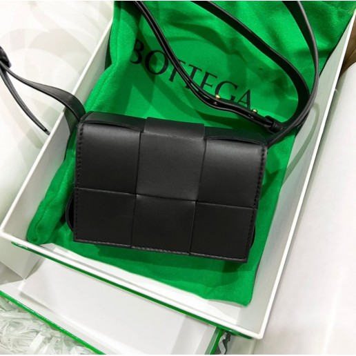 Bottega Veneta Cassette 6 Mini green black