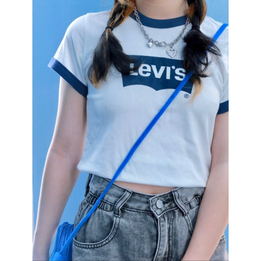 Levis SS23 White Navy top