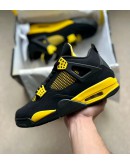 Nike AirJordan 4 Thunder