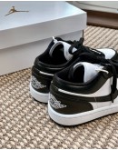 Nike Air Jordan 1 Low ’Panda‘