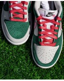 Nike Dunk All Petals United