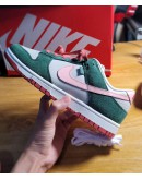 Nike Dunk All Petals United