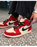 Nike AirJordan 1 Chicago ‘ Lost & Found ’ Oxidized re-release