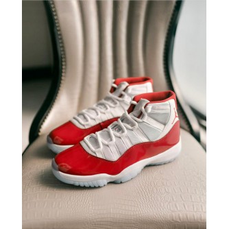 Nike AirJordan 11 ‘ Varsity Red ’ Christmas