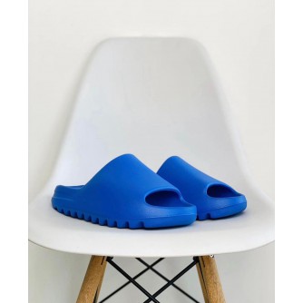 Yeezy Slide Adidas Originals ‘ Azure ’ blue new colourway