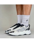 Yeezy Boost 700 MNVN Lacelessc ‘Analoh’