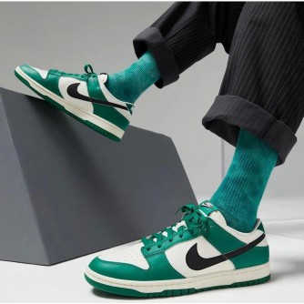 Nike Dunk Green ‘Lottery’ Sneakers