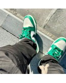 Nike Dunk Green ‘Lottery’ Sneakers