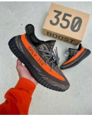 Yeezy Boost 350 ‘ Carbon ’  2023